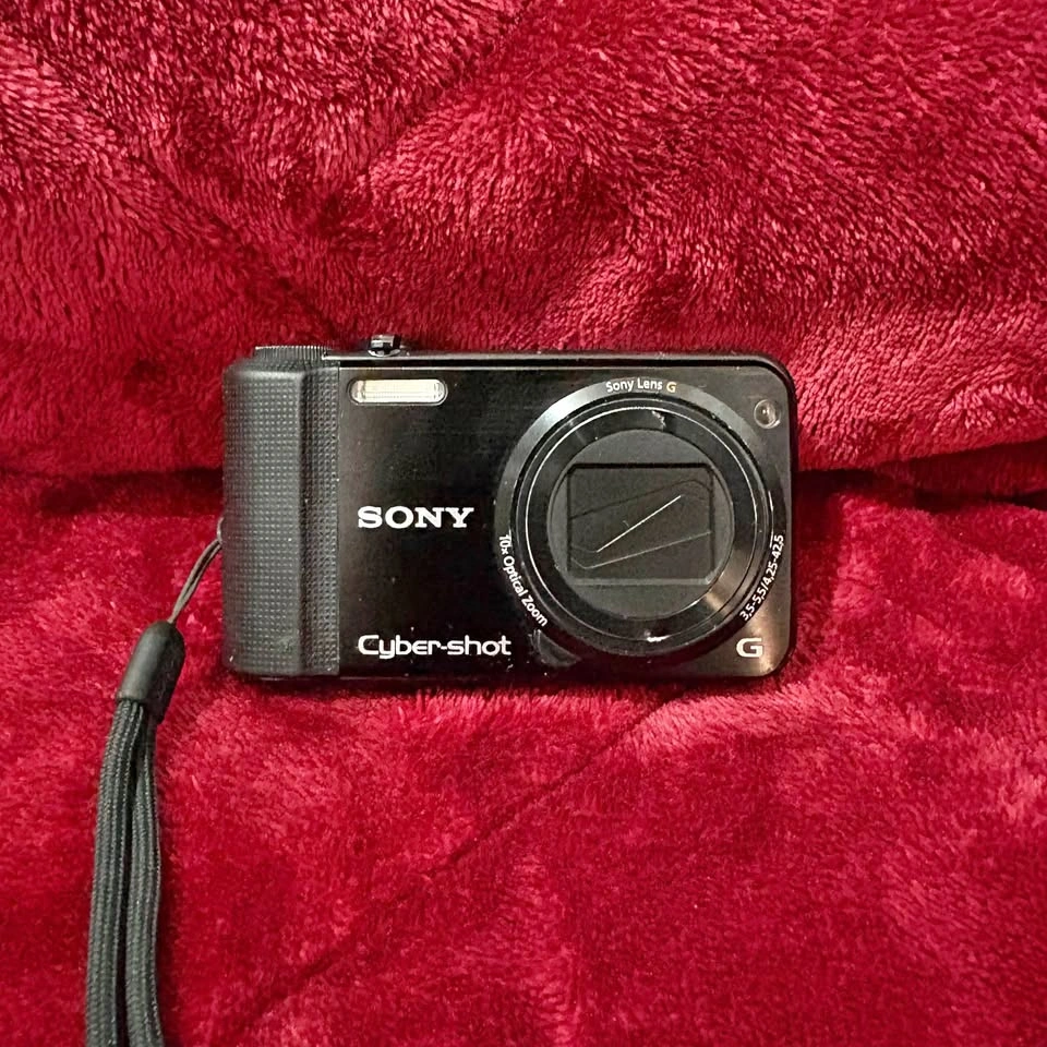 Sony Cybershot DSC-HX7V Working Digital Camera