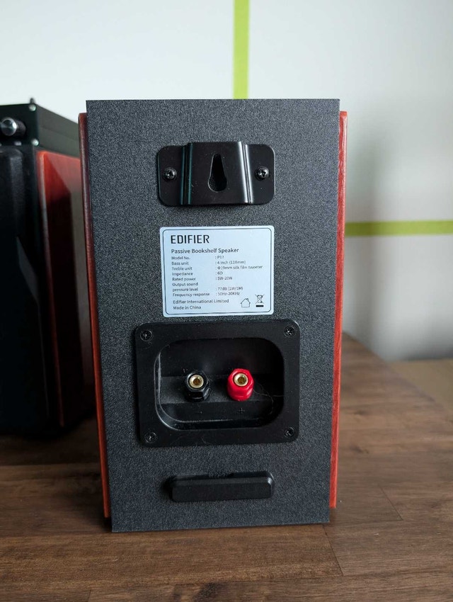 Edifier P17 Speakers & Bluetooth AMP $150 - photo 2