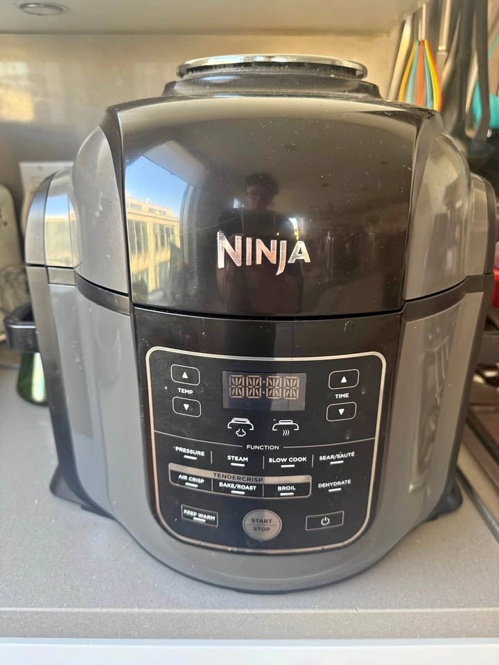 Ninja Foodi Multi-Cooker Air Fryer