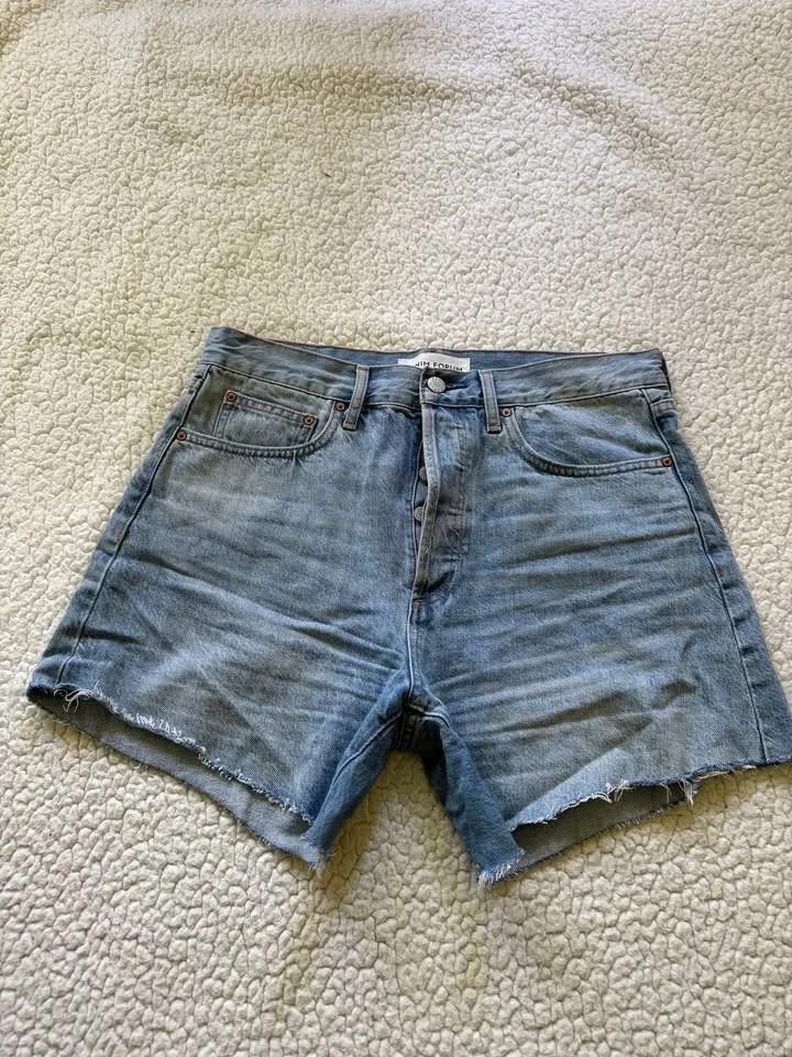Denim Forum Jean Short - Women's Size 28 thumbnail