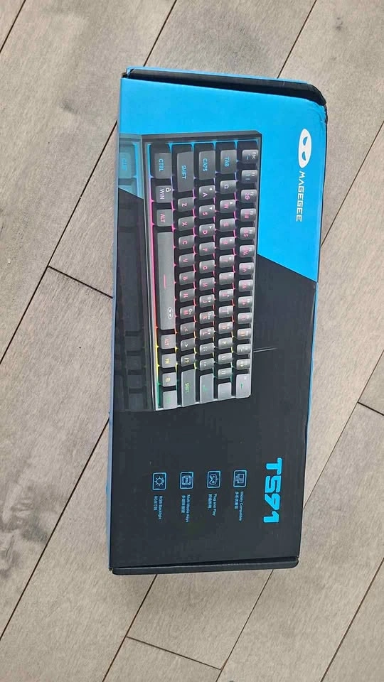 Magegee wired Mini mechanical gaming keyboard