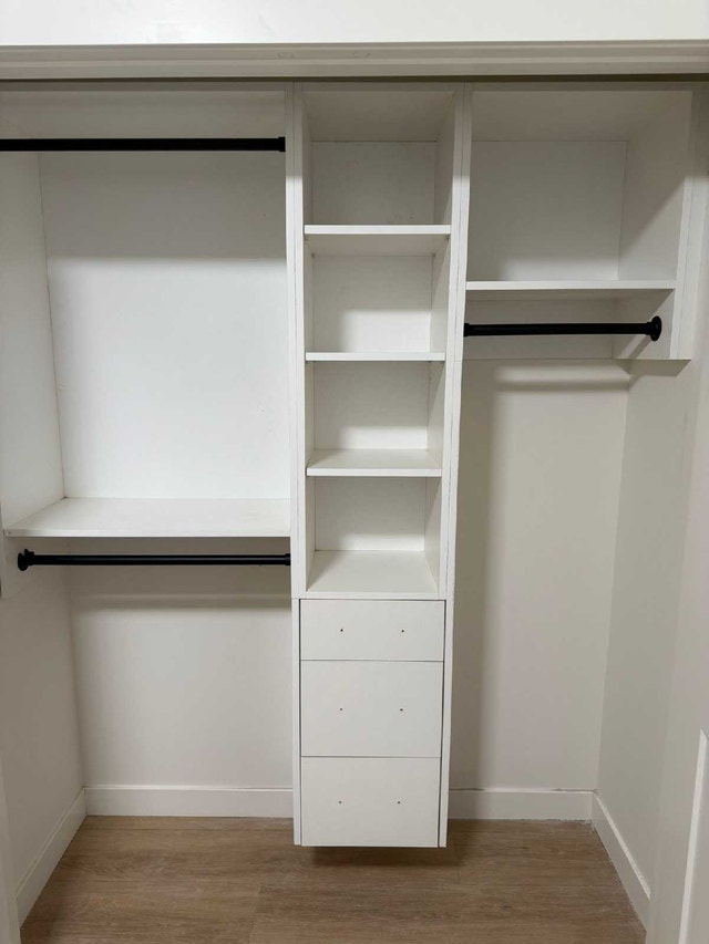 Custom Built-In Closets | California Closets Style - photo 4