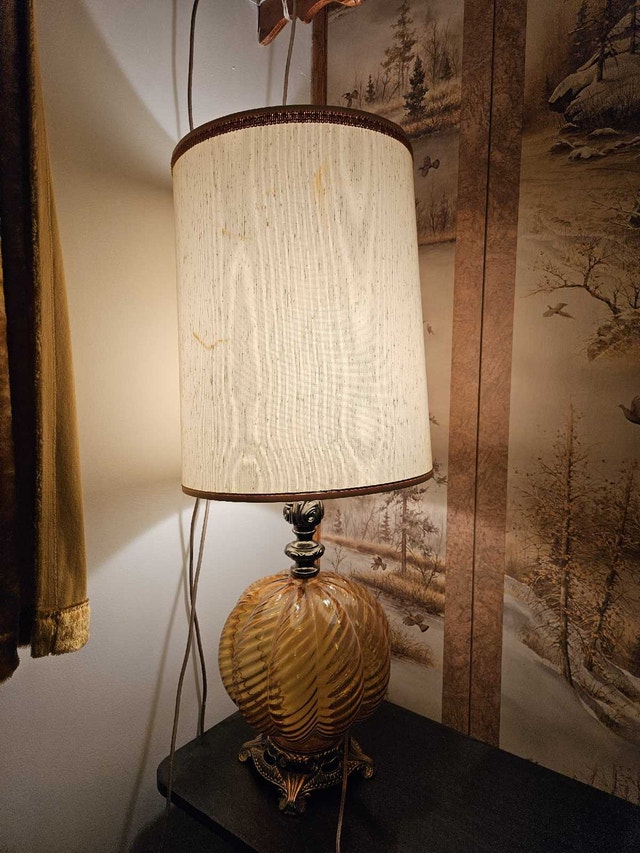 Antique lamp with 3 settings - photo 3
