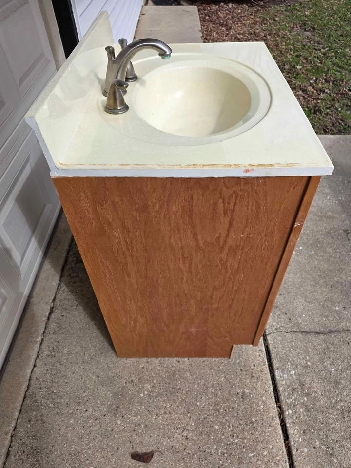Vanity with sink and faucet 31x23x36 - photo 4