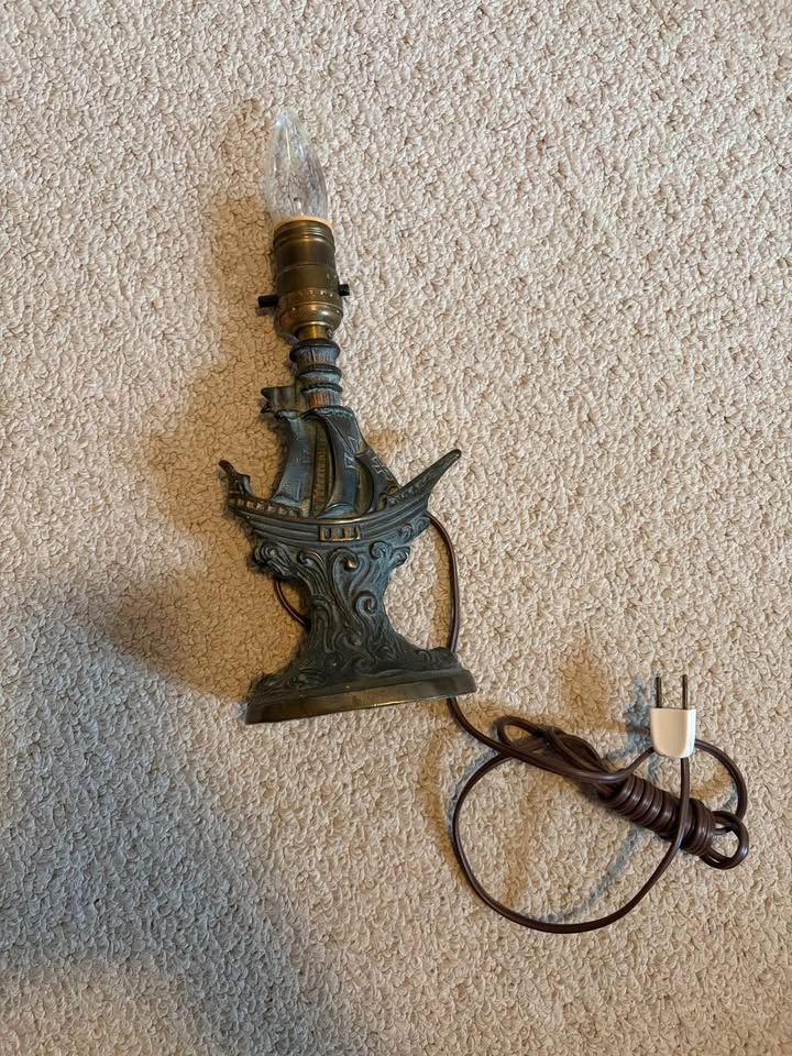 Vintage Brass Sailboat Lamp - photo 2