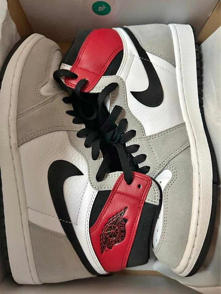 Jordan 1 Smoke Grey