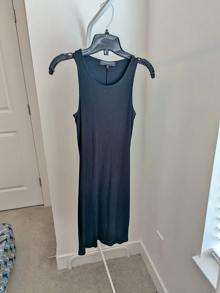 Black Sleeveless Knit Dress