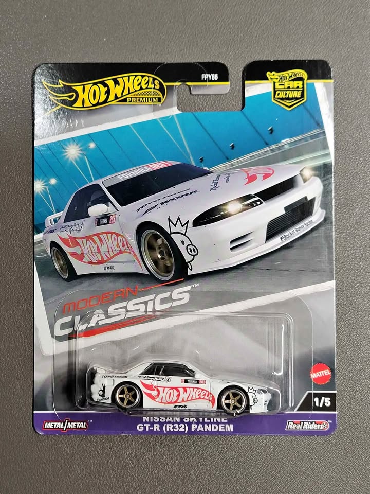 Hot Wheels Premium Nissan Skyline GT-R (R32) Pandem