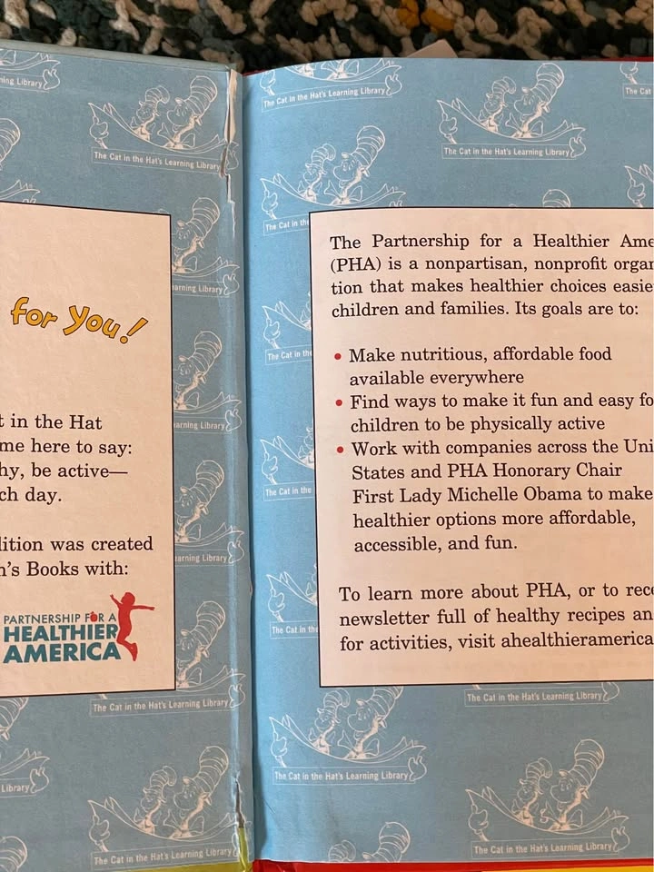 Dr. Seuss Book Bundle – Set of 5 - photo 2