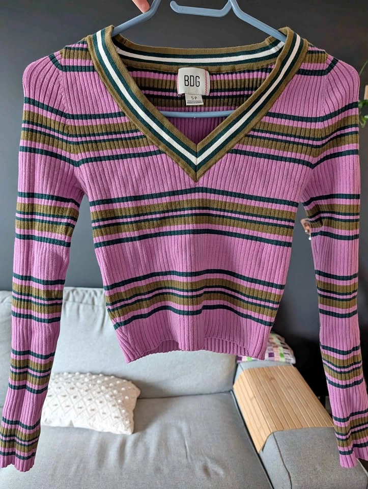 Bdg sweater