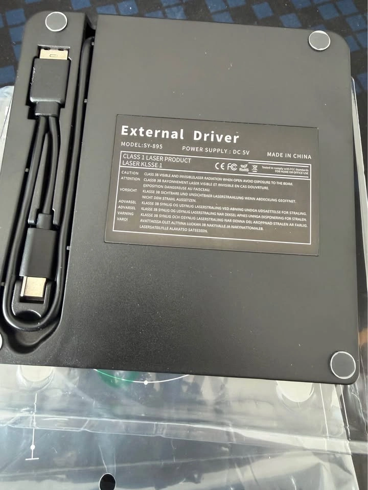 External Blu-ray Writer USB Drive - photo 2
