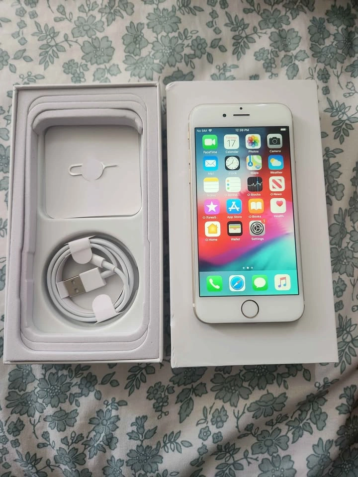 iPhone 6 64gb gold used, mint condition - photo 3