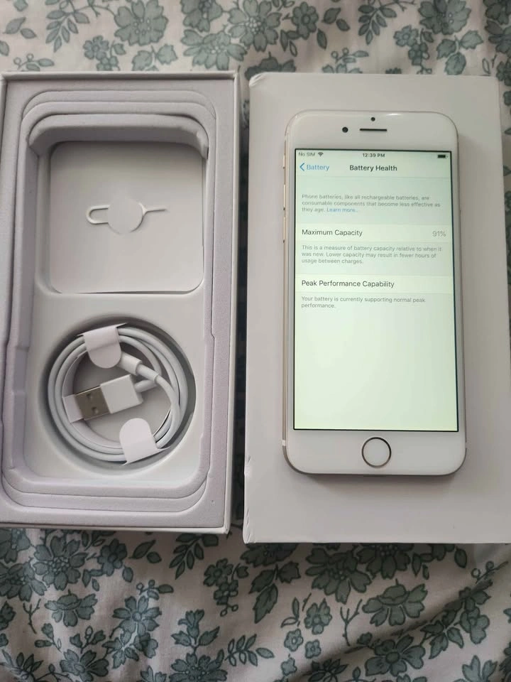 iPhone 6 64gb gold used, mint condition - photo 5