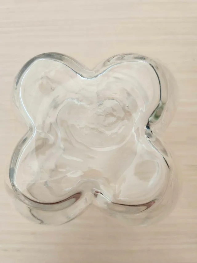 Kosta Boda Vintage Glass Vase image indicator(4)