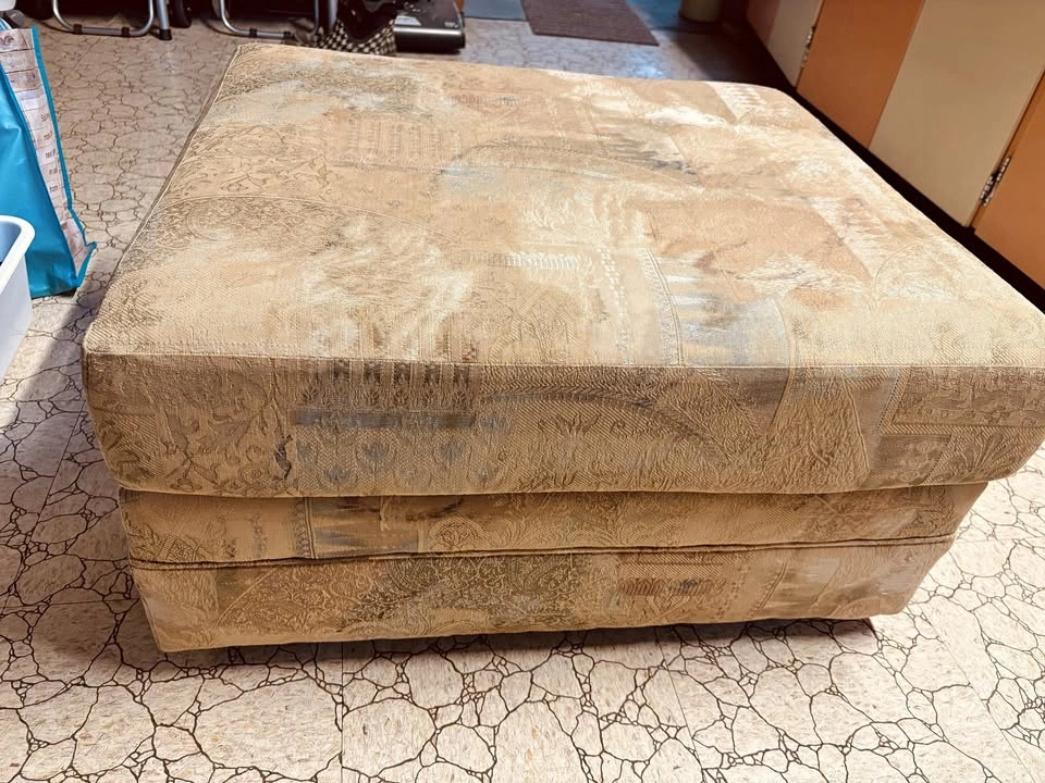 Vintage 90s Ottoman – Classic Beige Patterned Footstool