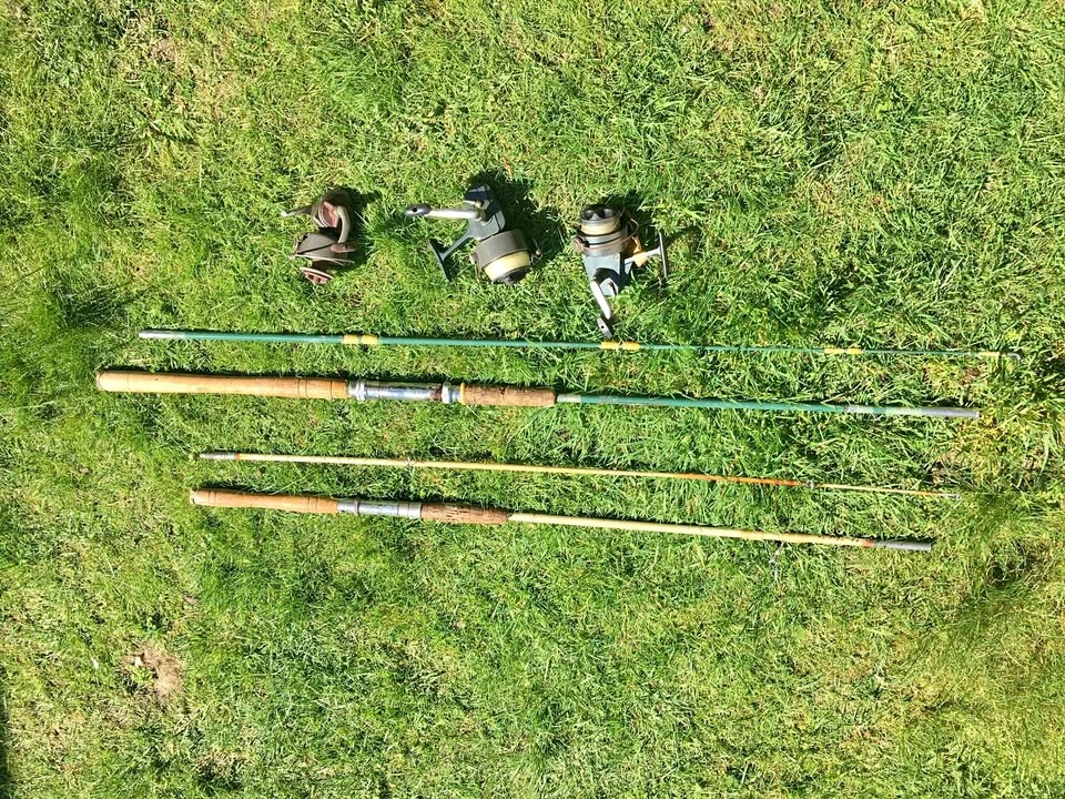Fishing Gear Bundle – Ready to Use + Vintage Tackle Box