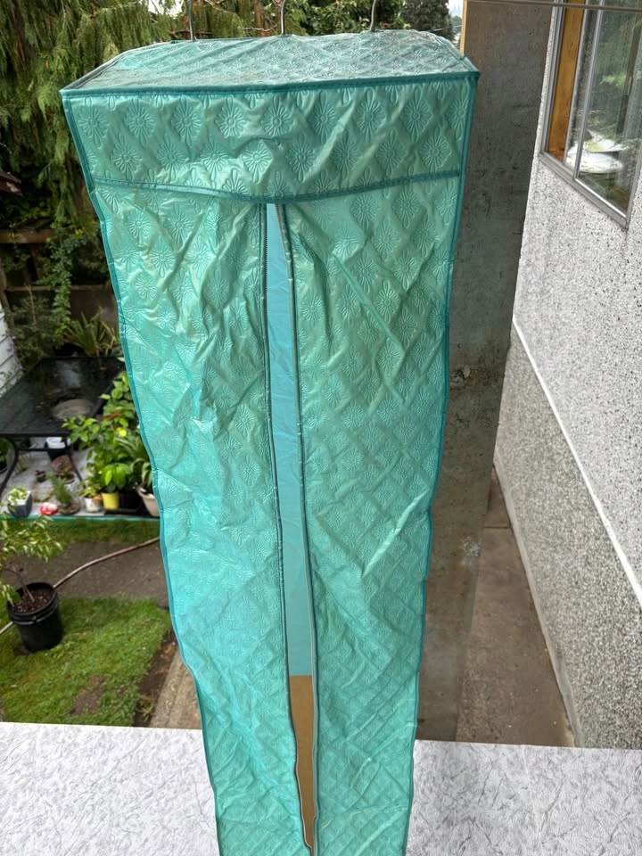 Gala/Wedding Dress Hanger & Garment Bag - photo 2