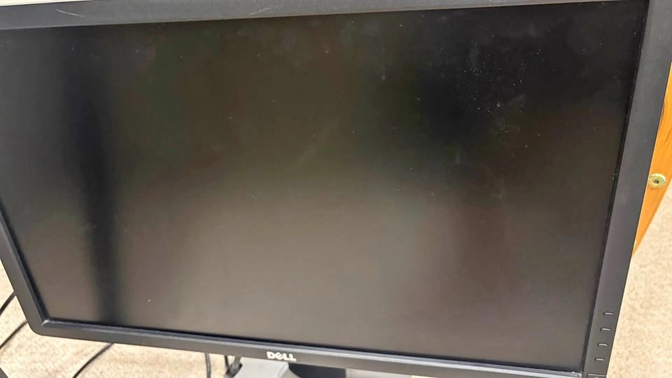 Dell Monitor – Great Working Condition