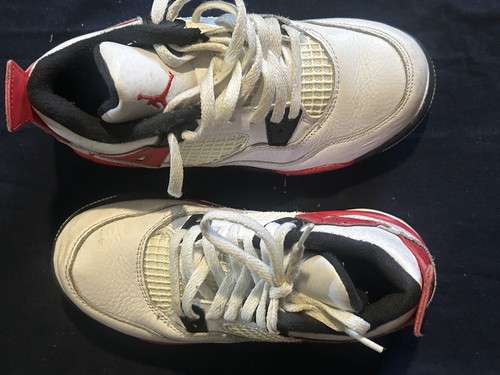 Jordan Retro 4 Boys Size 13c - photo 5