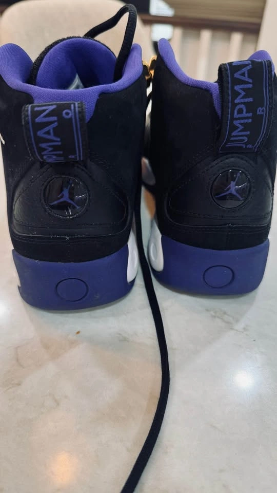 Men’s Air Jordan’s Sz 8 - photo 3