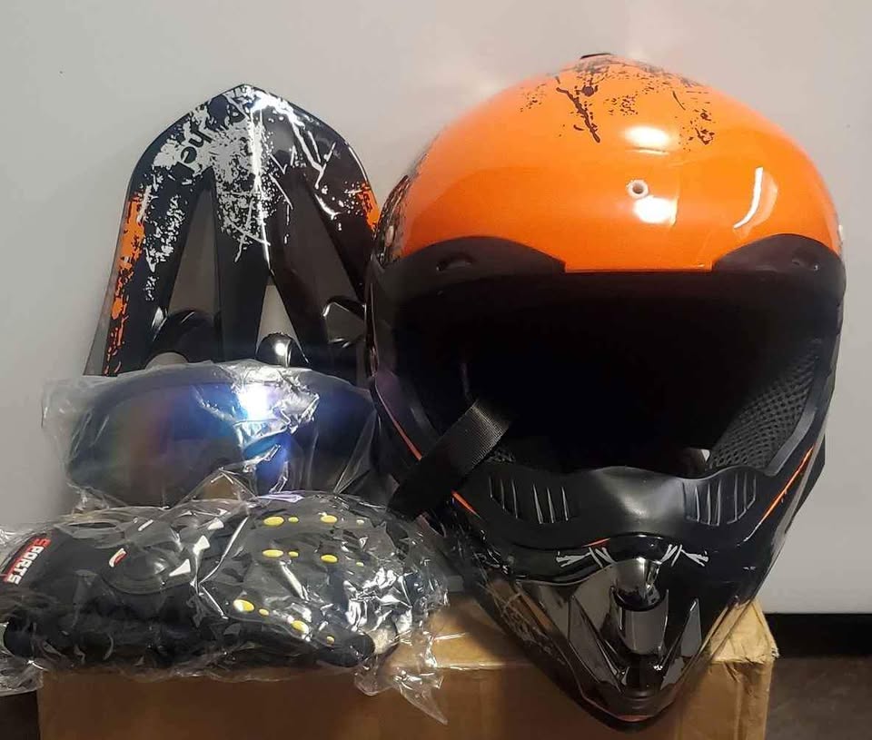 Youth Off-Road Motorcycle Helmet (Size: L) - photo 4