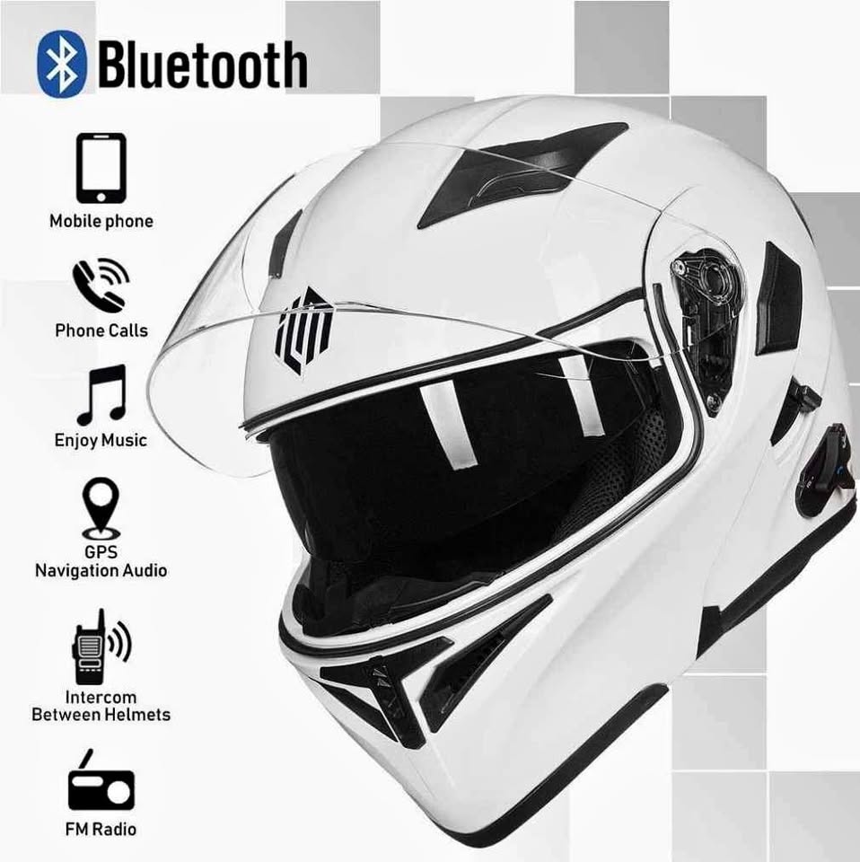 NEW Bluetooth Motorcycle Helmet (Large)