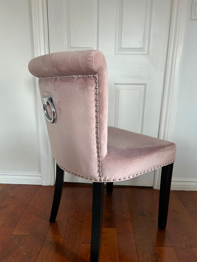 Contemporary Glam Ring Chair w/ Silver Nail Heads