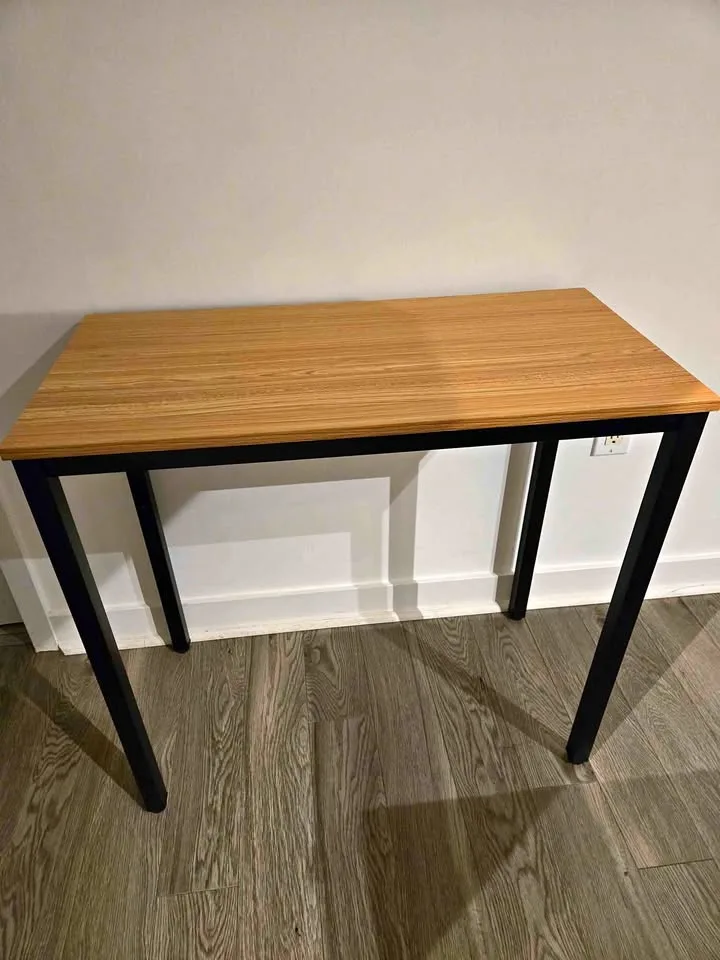 Work Desk for Sale – $40 thumbnail
