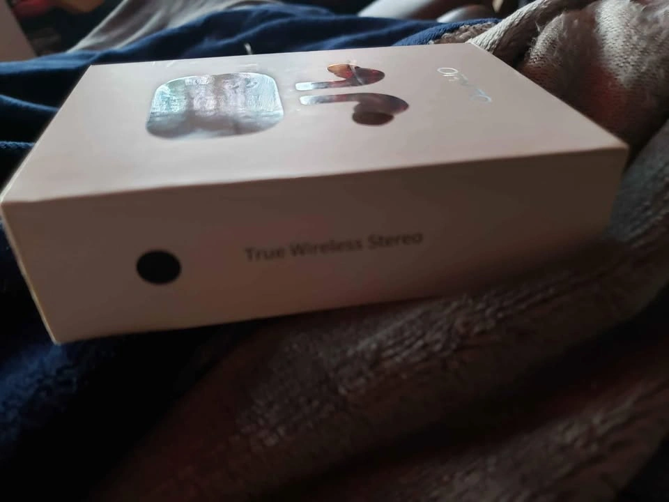 NEW BLUE TRUE WIRELESS STEREO EAR BUDS - photo 4