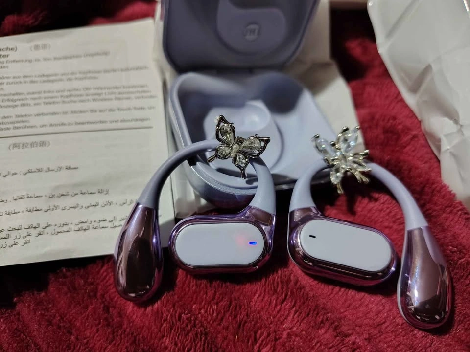 Butterfly Earbud Clips & Purple Bluetooth Earbuds - photo 4