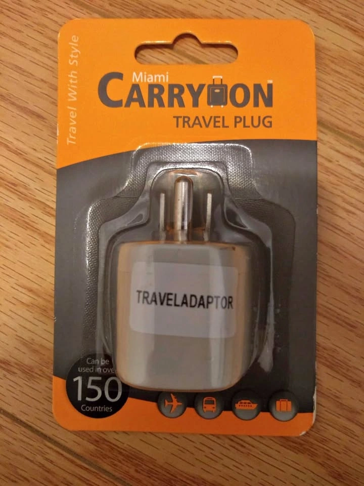 Miami Carry On Travel Plug (Three Prong)