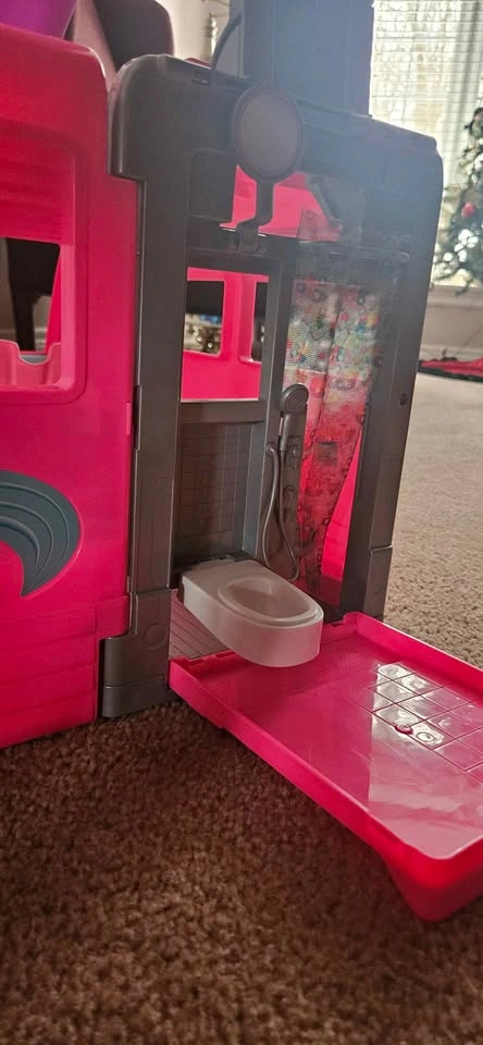 Barbie Camper Van - photo 2
