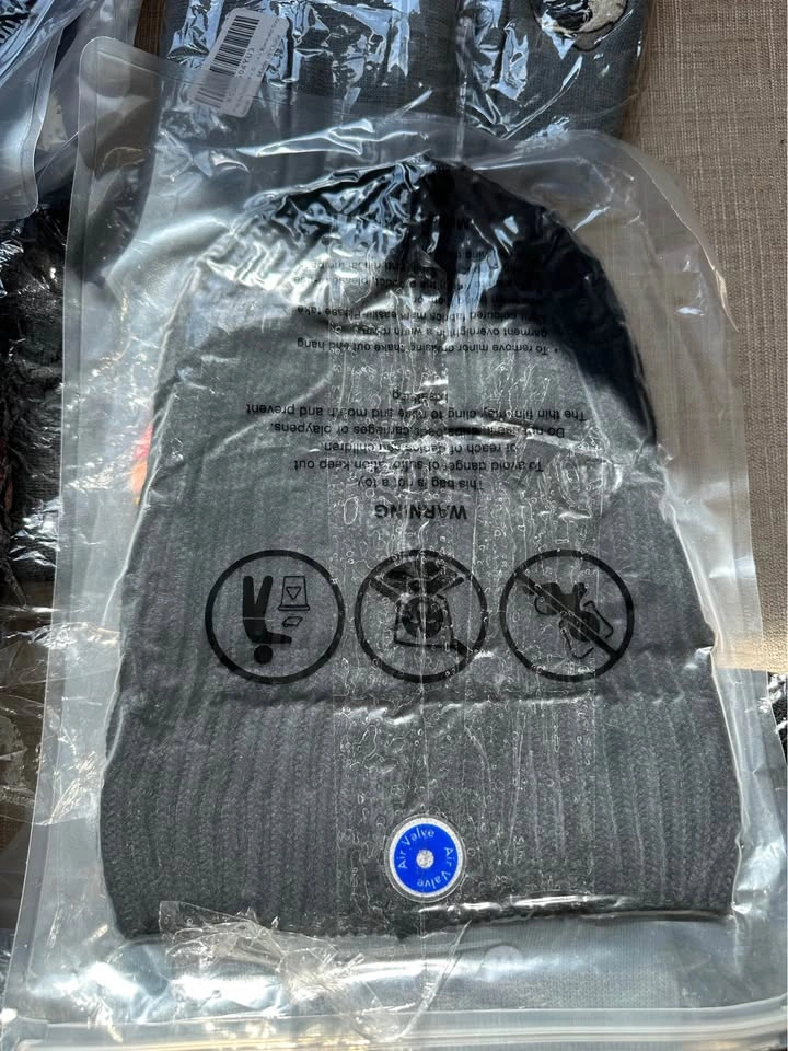 Winter Beanies - photo 4