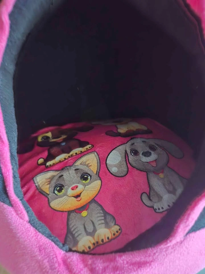 Disney Minnie Mouse Pet Bed Black and Pink with Bow - BRAND NEW - photo 2