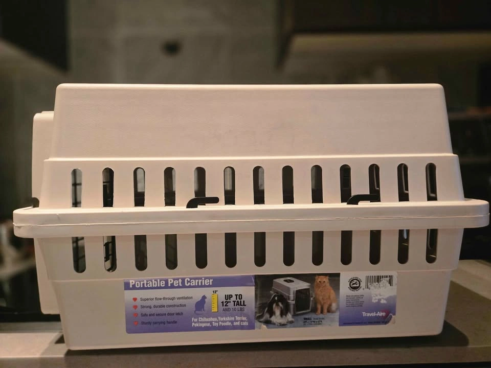 Portable Pet Carrier Small for Cats or Dogs - photo 2
