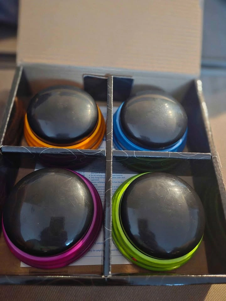 Learning Resources Recordable Buzzers 4 Pack - photo 2