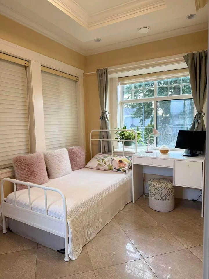 Independent Room for Rent - photo 2