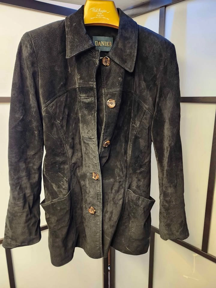 Classic vintage Danier Suede trench coat - Med - photo 2
