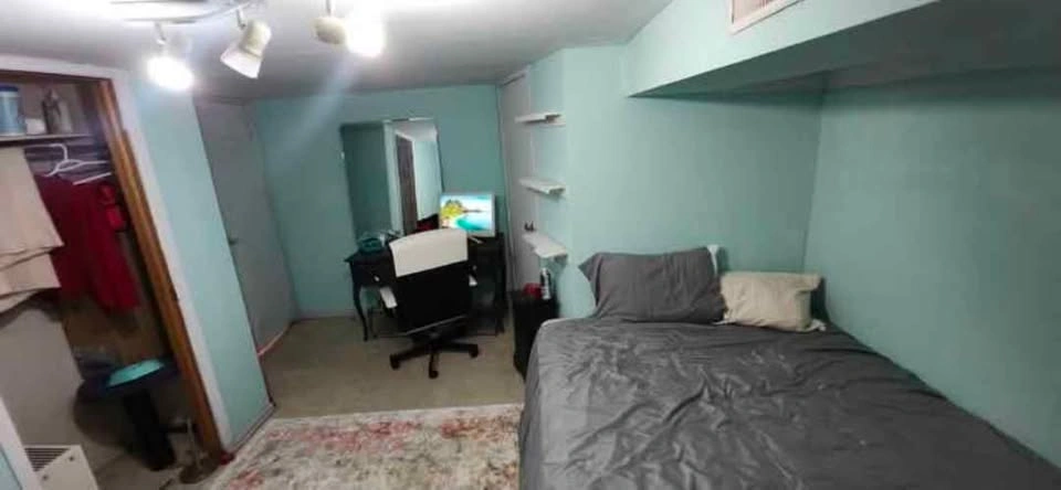 Private room for rent - photo 3