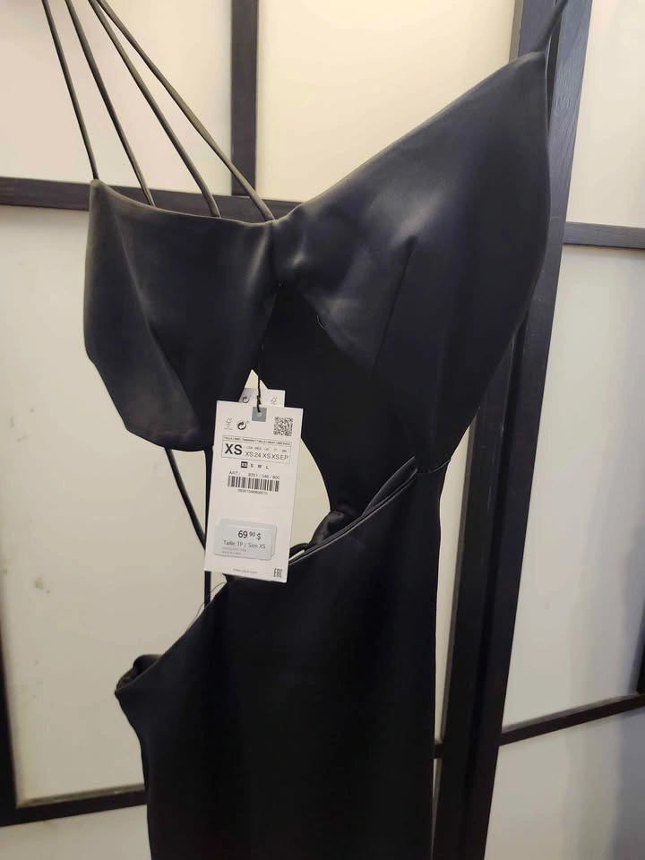 NWT xs ZARA Asymmetric cutout Midi Dress - photo 4