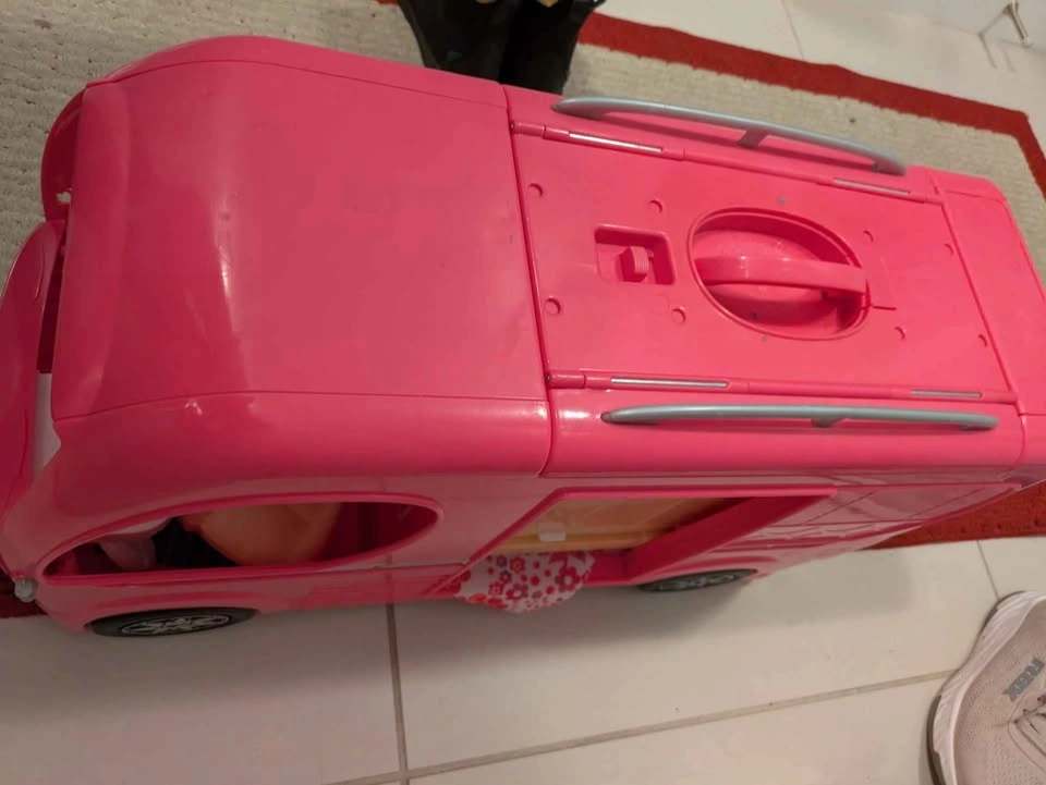 Barbie Camper Van - photo 3
