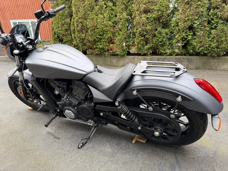 2017 Victory Octane - 5500kms (Indian Scout Brother) - photo 2