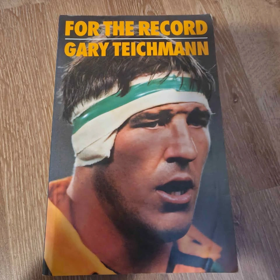 Billy Vunipola & Gary Teichmann Rugby Books - photo 3