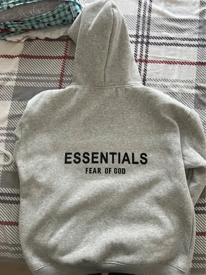 Essentials hoodie size small negotiable - photo 2
