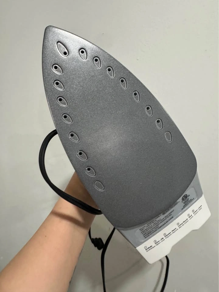 Clothing Iron - photo 2