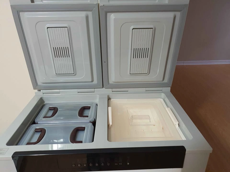 Kimchi Refrigerator (Excellent Condition) - photo 3