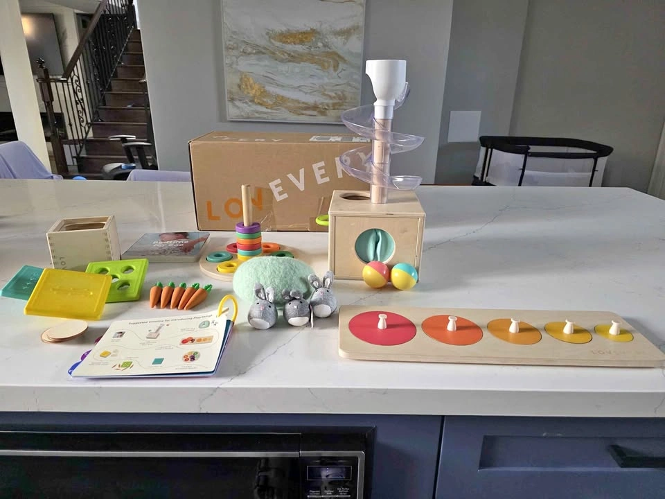 Lovevery Babbler Play Kit (Months 13-15) - Complete