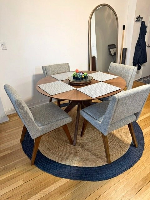 Modern Dining Set - Table & 4 Chairs - Orig $1325