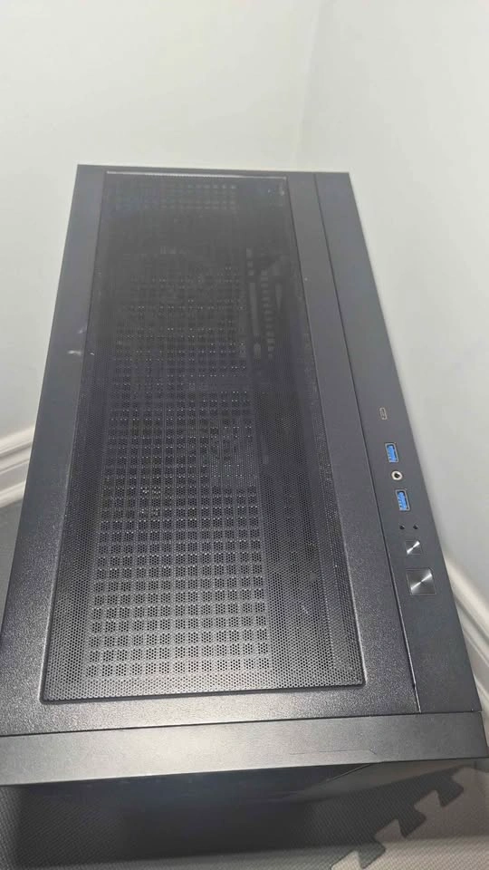 RGB PC Case ATX - Damaged Glass! - photo 2