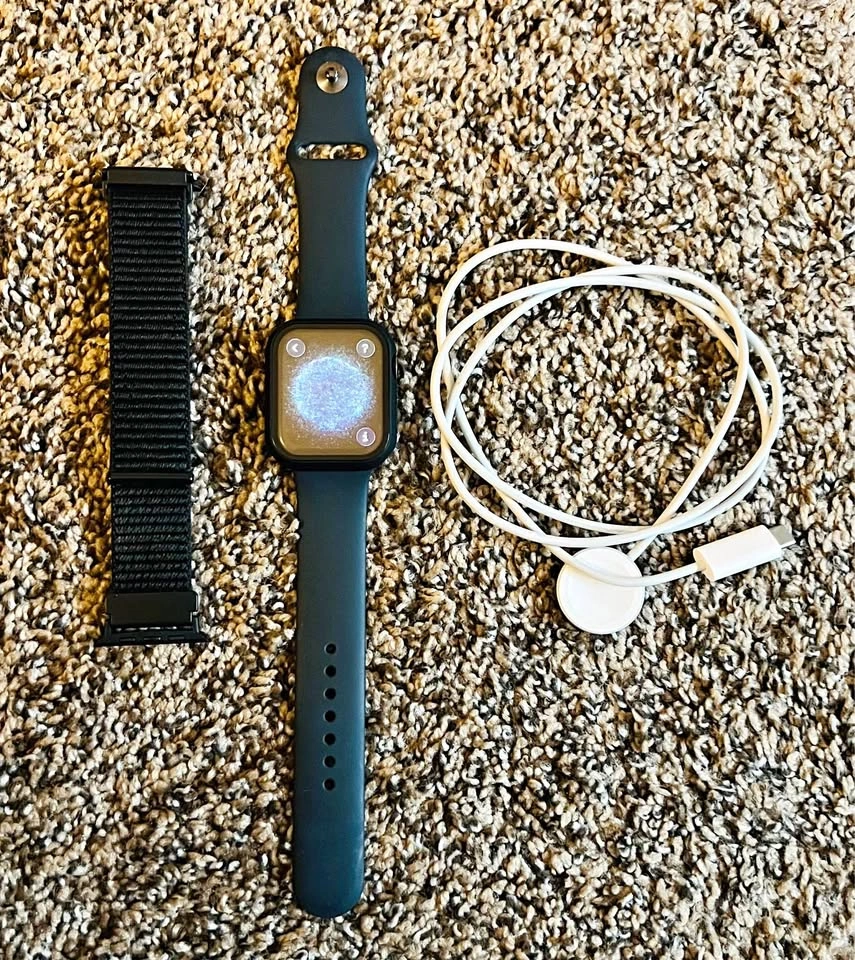 Apple Watch Series 7 GPS LTE 45mm